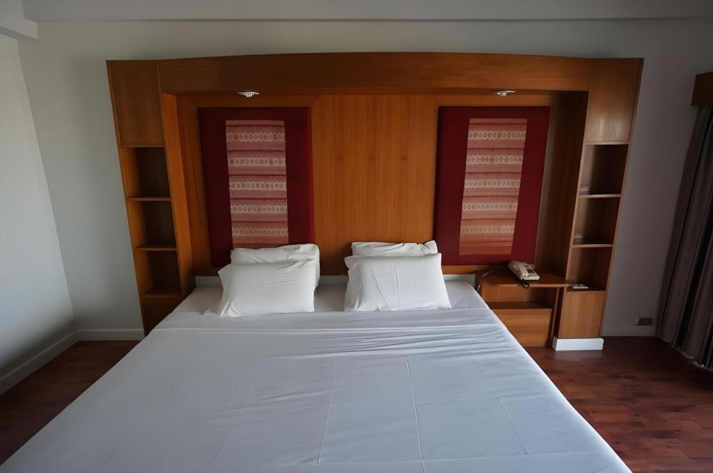 Pailyn Phitsanulok Hotel Buitenkant foto