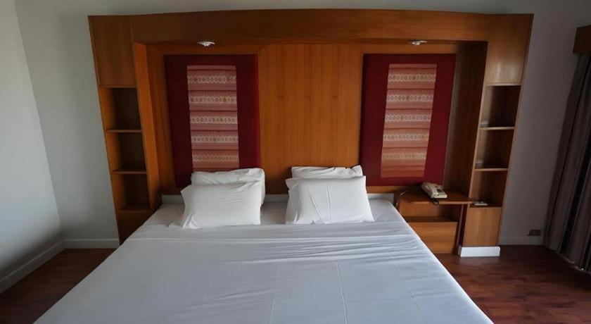 Pailyn Phitsanulok Hotel Buitenkant foto
