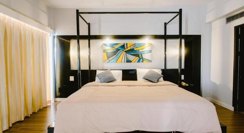 Pailyn Phitsanulok Hotel Buitenkant foto